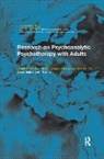 Peter Fonagy, Horst Renlund Kachele, Phil Renlund Richardson, Horst Kachele, Horst Kächele, Kachele Horst... - Research on Psychoanalytic Psychotherapy With Adults