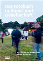 Montag Stiftung Kunst und Gesellschaft, Montag Stiftung Kunst und Gesellschaft (Hg.) in Zusammenarbeit mit T, Monta Stiftung Kunst und Gesellschaft - Das Fotobuch in Kunst und Gesellschaft
