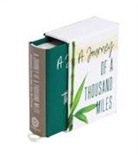 Insight Editions - A Journey of a Thousand Miles (Tiny Book)