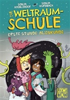 Sonja Kaiblinger, Sonja Kurzbach, Kurzi Shortriver, Loewe Wow!, Loew Wow!, Loewe Wow! - Die Weltraumschule (Band 1) - Erste Stunde: Alienkunde