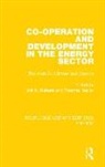 Atif A. (Mcmaster University Kubursi, Atif A. Naylor Kubursi, Various, Various, Atif A. Kubursi, Thomas Naylor - Co-Operation and Development in the Energy Sector