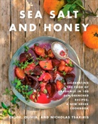Chloe Tsakiris, Nicholas Tsakiris, Oli Tsakiris, Olivia Tsakiris, Romas Foord - Sea Salt and Honey