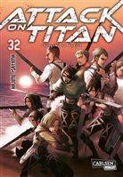 Hajime Isayama - Attack on Titan 32