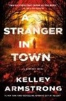 Kelley Armstrong - Stranger in Town