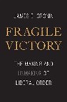 James E Cronin, James E. Cronin, Cronin James E. - Fragile Victory
