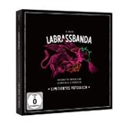 LaBrassBanda - Around the World (Live), 1 Audio-CD + 2 DVDs + 1 Blu-ray + Fotobuch (Limited Fanbuch-Edition) (Livre audio)
