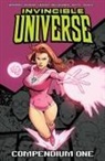 Benito Cereno, David Burnett, Benito Cereno, Phil Hester, Robert Kirkman, Bruno MacDonald... - Invincible Universe Compendium Volume 1