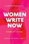 Twenty One Authors, Twenty-One Authors, Edna J White, Alia Luria, Edna J. White - Women Write Now