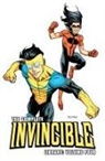 John Allison, Matt Gagnon, Robert Kirkman, Michael Alan Nelson, ROBERT KIRKMAN - Complete Invincible Library Volume 4