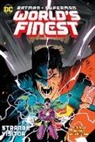 Dan Mora, Mark Waid - Batman/Superman: World's Finest Vol. 2: Strange Visitor