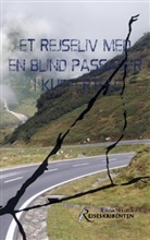 Linda Nielsen - Et rejseliv med en blind passager i kufferten