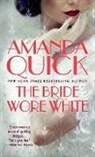 Amanda Quick - The Bride Wore White