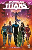 Nicola Scott, Tom Taylor - Titans