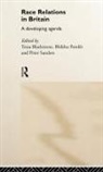 Tessa Parekh Blackstone, Tessa Blackstone, Bhikhu Parekh, Parekh Bhikhu, Peter Sanders - Race Relations in Britain