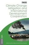 Tomoyo Fujikura Toyota, Ryo Fujikura, Fujikura Ryo, Tomoyo Toyota - Climate Change Mitigation and Development Cooperation