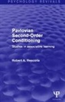 Robert Rescorla - Pavlovian Second-Order Conditioning (Psychology Revivals)