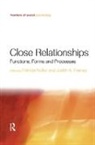 Patricia Feeney Noller, Judith A. Feeney, Feeney Judith A., Patricia Noller, Noller Patricia - Close Relationships