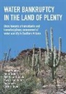 Franck Gupta Poupeau, Hoshin Gupta, Susan Harris, Harris Susan, László G. Hayde, Franck Poupeau... - Water Bankruptcy in the Land of Plenty