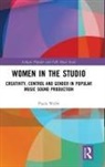 Paula Wolfe, Wolfe Paula - Women in the Studio