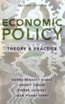 Agnes Benassy-Quere, Agnes (Professor Benassy-Quere, Benassy-Quere Agnes, Benoit Coeure, Coeure Benoit, Pierre Jacquet... - Economic Policy: Theory and Practice