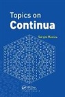Sergio Macias - Topics on Continua