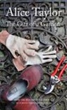 Alice Taylor - The Gift of a Garden
