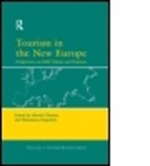 Rhodri Thomas, Rhodri Augustyn Thomas, Marcjanna Augustyn, Augustyn Marcjanna, Rhodri Thomas - Tourism in the New Europe