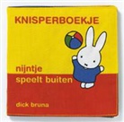 D. Bruna, Dick Bruna - Nijntje speelt buiten knisperboekje