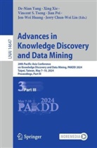 Jen-Wei Huang, Jerry Chun-Wei Lin, Jian Pei, Microsoft Research Asia, Vincent S Tseng et al, Vincent S Tseng... - Advances in Knowledge Discovery and Data Mining