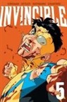 Robert Kirkman, ROBERT KIRKMAN, Greg Rucka, Kurtis J. Wiebe - Invincible Volume 5 (New Edition)