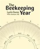 Lynfa Davies - The Beekeeping Year