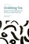 Sara A Howard, Shawn(ta) Smith-Cruz - Grabbing Tea