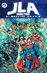 Grant Morrison, Howard Porter - JLA Book Two