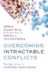 Miriam F. Elman, Catherine Gerard, Gerard Catherine, Galia Golan, Golan Galia, Kriesberg Louis - Overcoming Intractable Conflicts