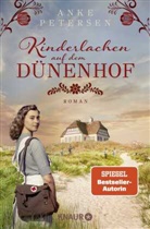 Anke Petersen - Kinderlachen auf dem Dünenhof