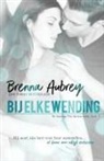 Brenna Aubrey - Bij elke wending