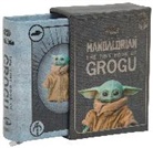 Insight Editions - Star Wars: The Tiny Book of Grogu (Star Wars Gifts and Stocking Stuffers)