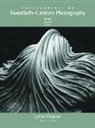 Lynne Warren, Warren Lynne - Encyclopedia of Twentieth-Century Photography