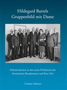 Carsten Stahmer - Hildegard Bartels - Gruppenbild mit Dame