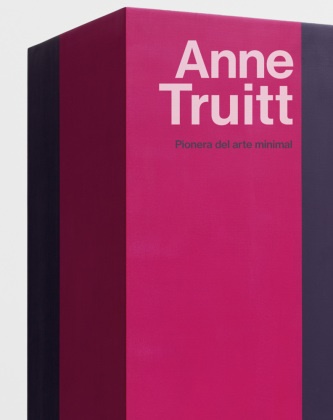Anne Truitt, Supplementary booklet with Spanish translation