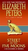 Elizabeth Peters - Street of Five Moons