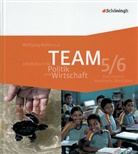 Kari Herzig, Karin Herzig, Wolfgan Mattes, Wolfgang Mattes, Andreas Müller, Wolfgan Mattes... - TEAM, Ausgabe Gymnasium Nordrhein-Westfalen: TEAM / TEAM - Arbeitsbücher für Politik und Wirtschaft - Ausgabe für Gymnasien in Nordrhein-Westfalen - Bisherige Ausgabe