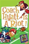 Dan Gutman, Dan/ Paillot Gutman, Jim Paillot - My Weird School Daze #4: Coach Hyatt Is a Riot!