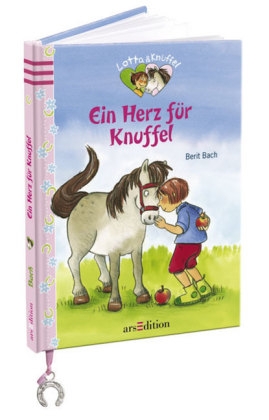 Berit Bach, Dorothea Tust, Berit Bach - Ein Herz für Knuffel Mit Hufeisen am Lesebändchen