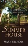 Mary Nichols, Mary (Author) Nichols, Nichols Mary - Summer House