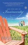 Angela Hunt, Angela Elwell Hunt - The Fine Art of Insincerity