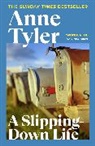 Anne Tyler - A Slipping-Down Life