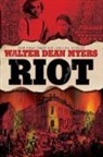 Walter Dean Myers - Riot