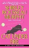 Copyright Paperback Collection, S. R. Murphy, Shirley Rousseau Murphy - Cat under Fire