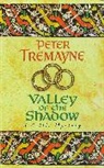Peter Tremayne, Caroline Lennon - Valley of the Shadow
